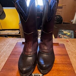 Schnee pull on western pac boots